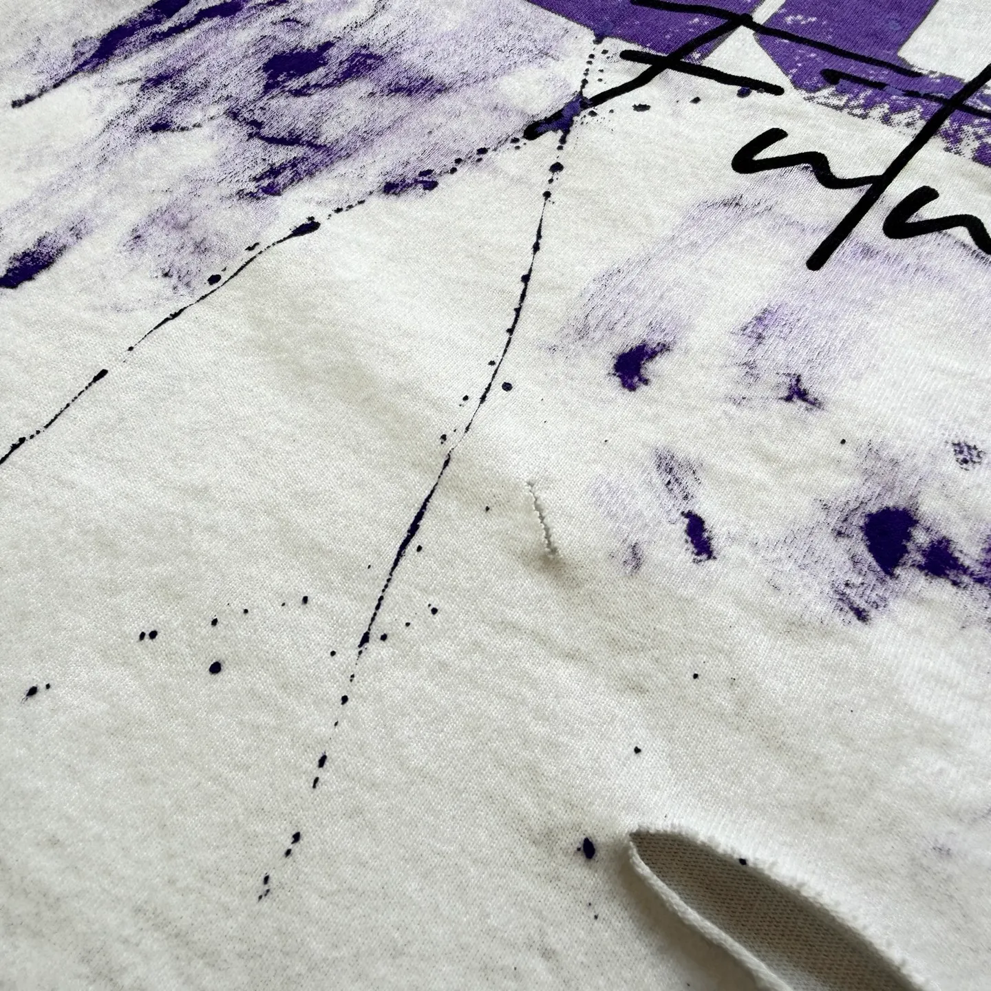 P138 #【Two Colors】CVT-16 Saint Street Dirty street graffiti style waistcoat, hand-painted splash ink on ready-made garments + hand-damaged in multiple positions + heavy Assute fermentation mill spray-on horse wash process, full of retro and high-end feeling. Size: M L XL